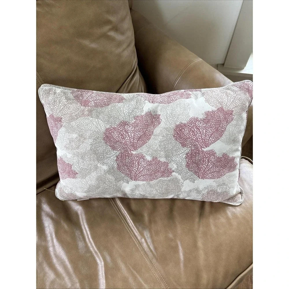 Pier 1 Imports Decorative Coastal Throw Pillows Lot Of 2 Starfish Coral Tan EUC‎